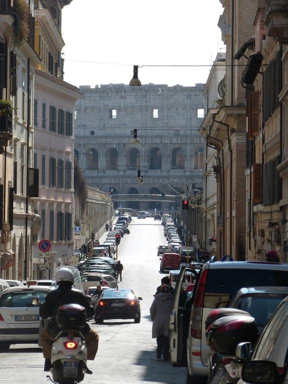 Colosseo Homerents 2 Roma Oda fotoğraf