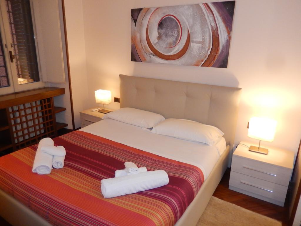Colosseo Homerents 2 Roma Dış mekan fotoğraf